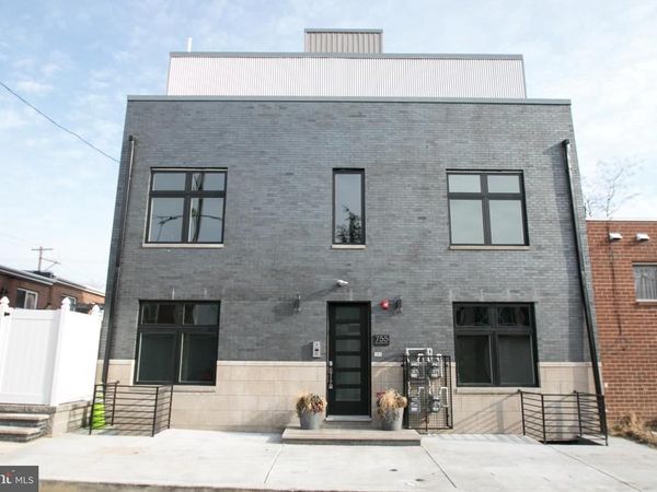 755 N CAPITOL STREET, PHILADELPHIA, PA 19130