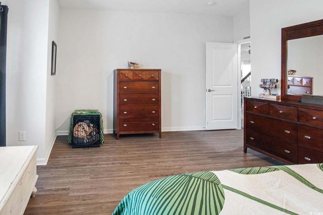 5039 Gladstone Dr Photo 21