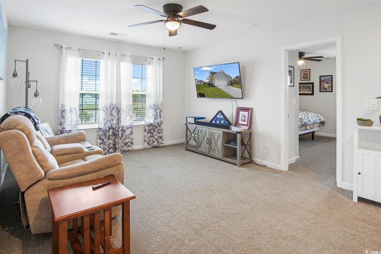 5039 Gladstone Dr Photo 34