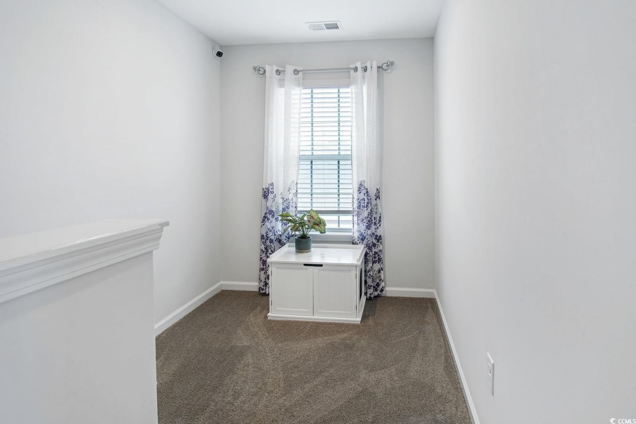 5039 Gladstone Dr Photo 38