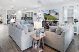 5039 Gladstone Dr photo 4