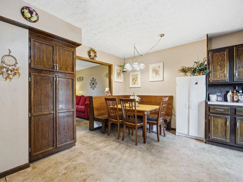 1485 Demorest Road, Columbus, OH 43228 Photo 14