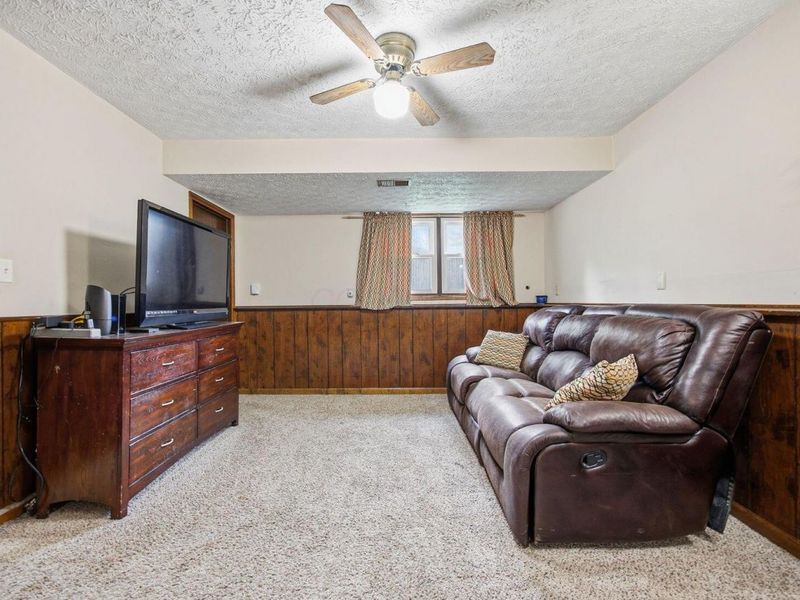 1485 Demorest Road, Columbus, OH 43228 Photo 19