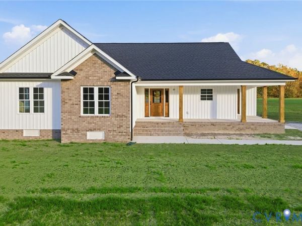 2568 Johnville Road, Dunnsville, VA 22454