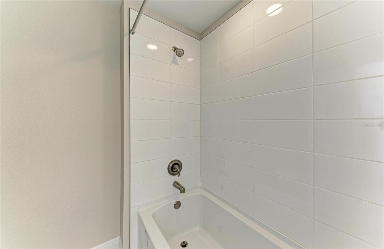 9723 Surrey Rose Drive, San Antonio, FL 33576 Photo