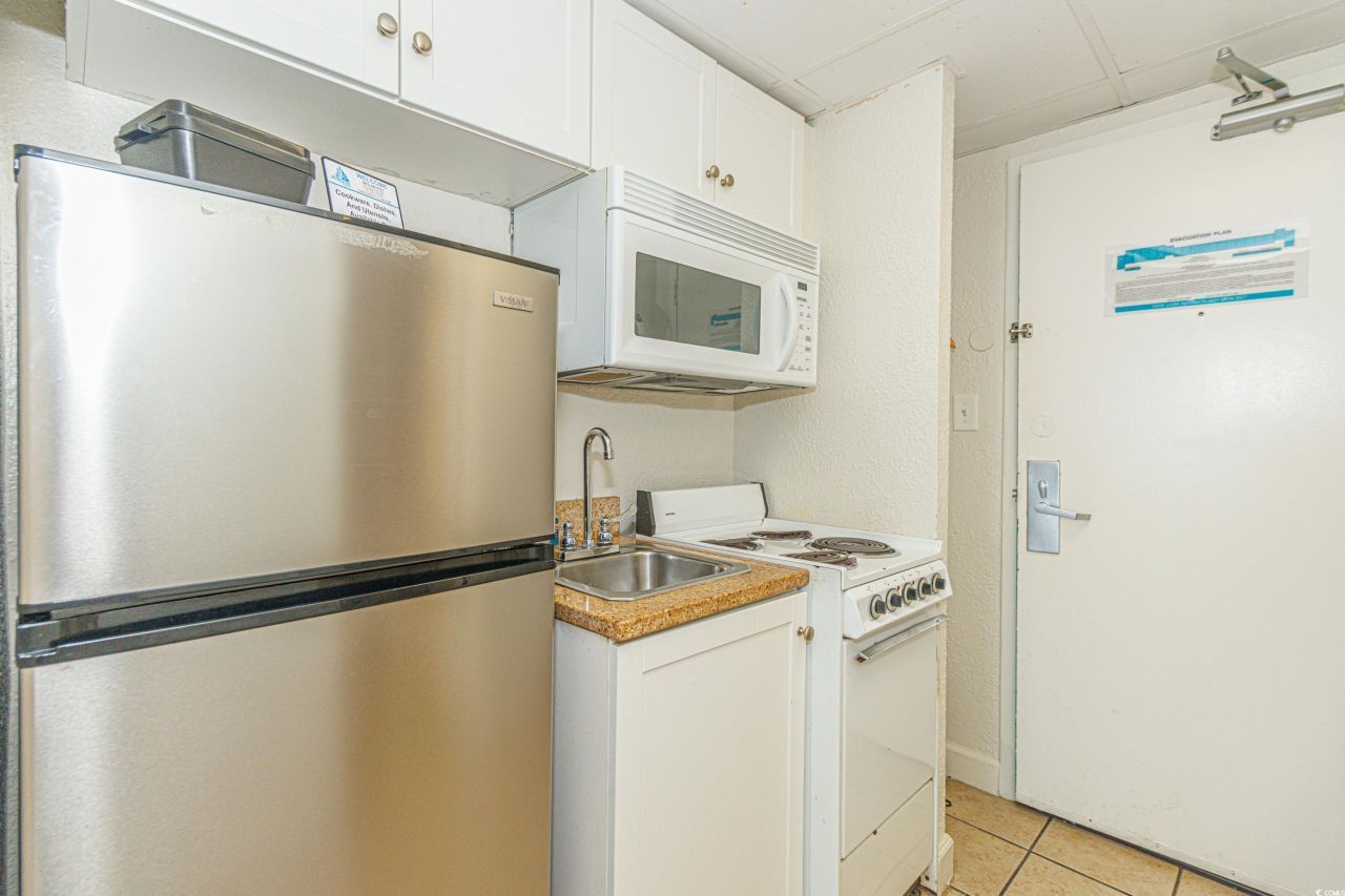 2207 S Ocean Blvd. Photo 9