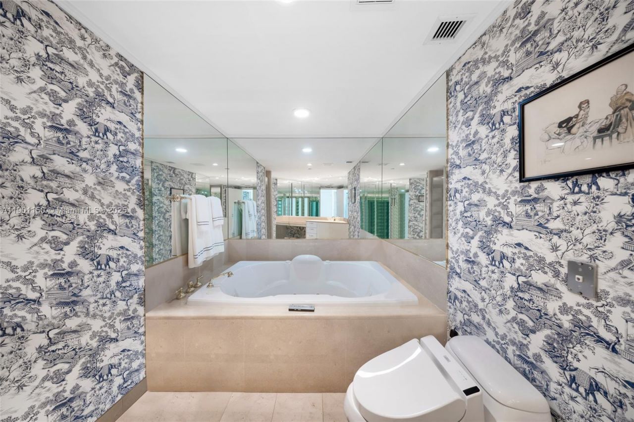 19955 NE 38th Ct, Unit 705, Aventura, FL 33180 Photo