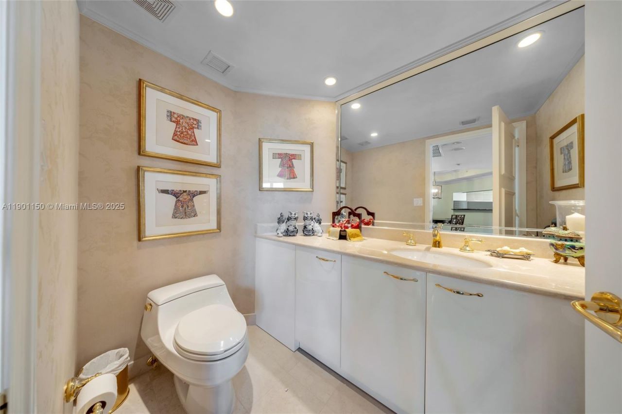 19955 NE 38th Ct, Unit 705, Aventura, FL 33180 Photo