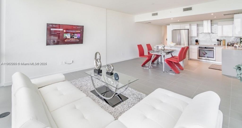 1600 NE 1st Ave, Unit 1916, Miami, FL 33132 Photo