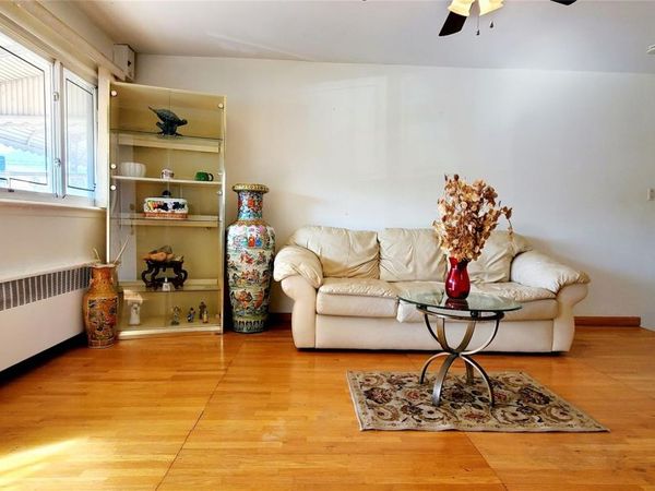 318 Beach 42nd Street, Arverne, NY 11691