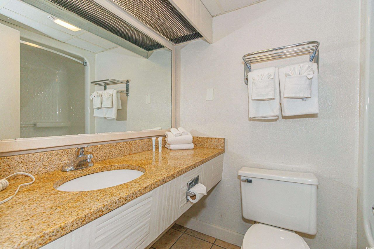 2207 S Ocean Blvd. Photo 19