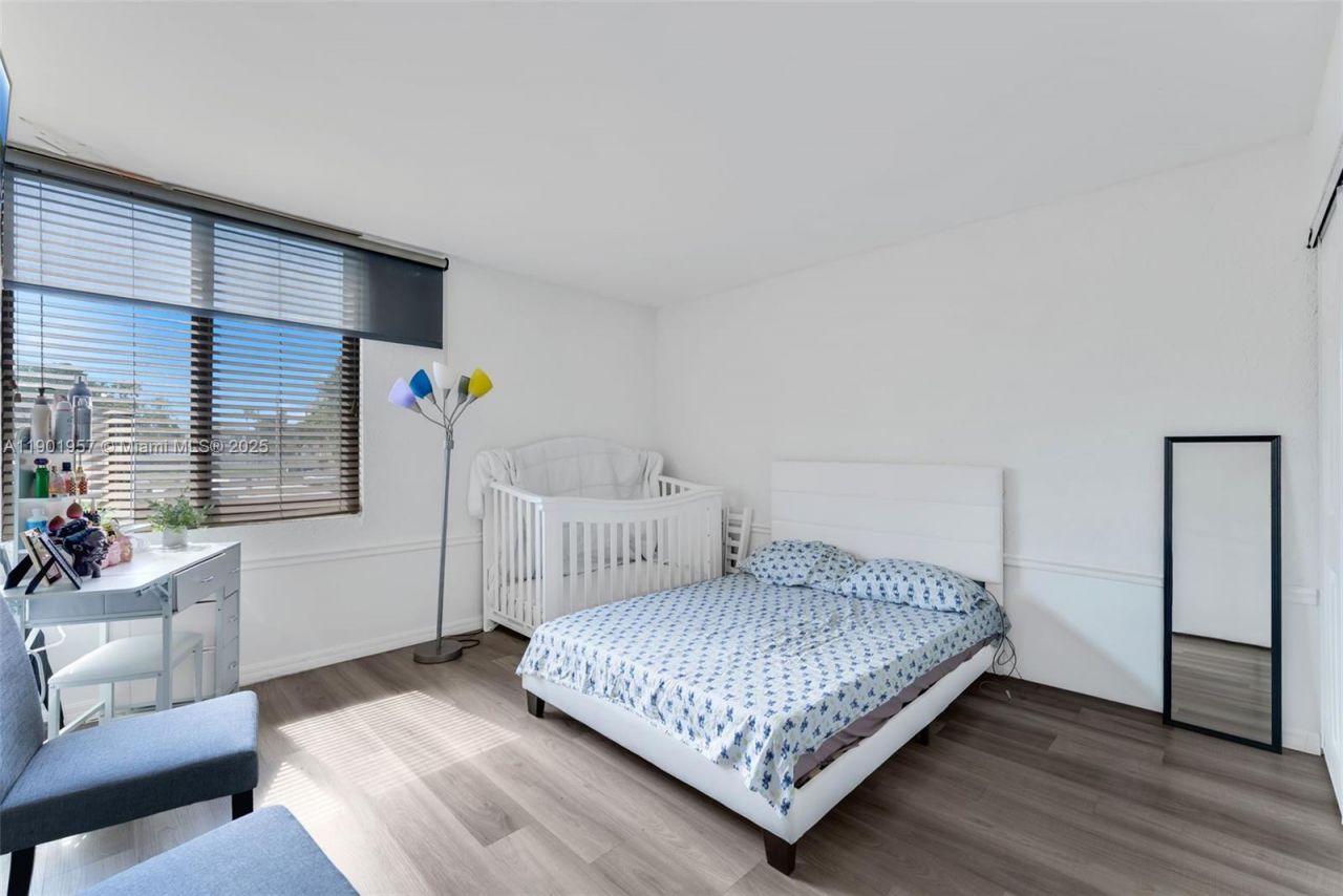 10500 SW 108th Ave, Unit B210, Miami, FL 33176 Photo