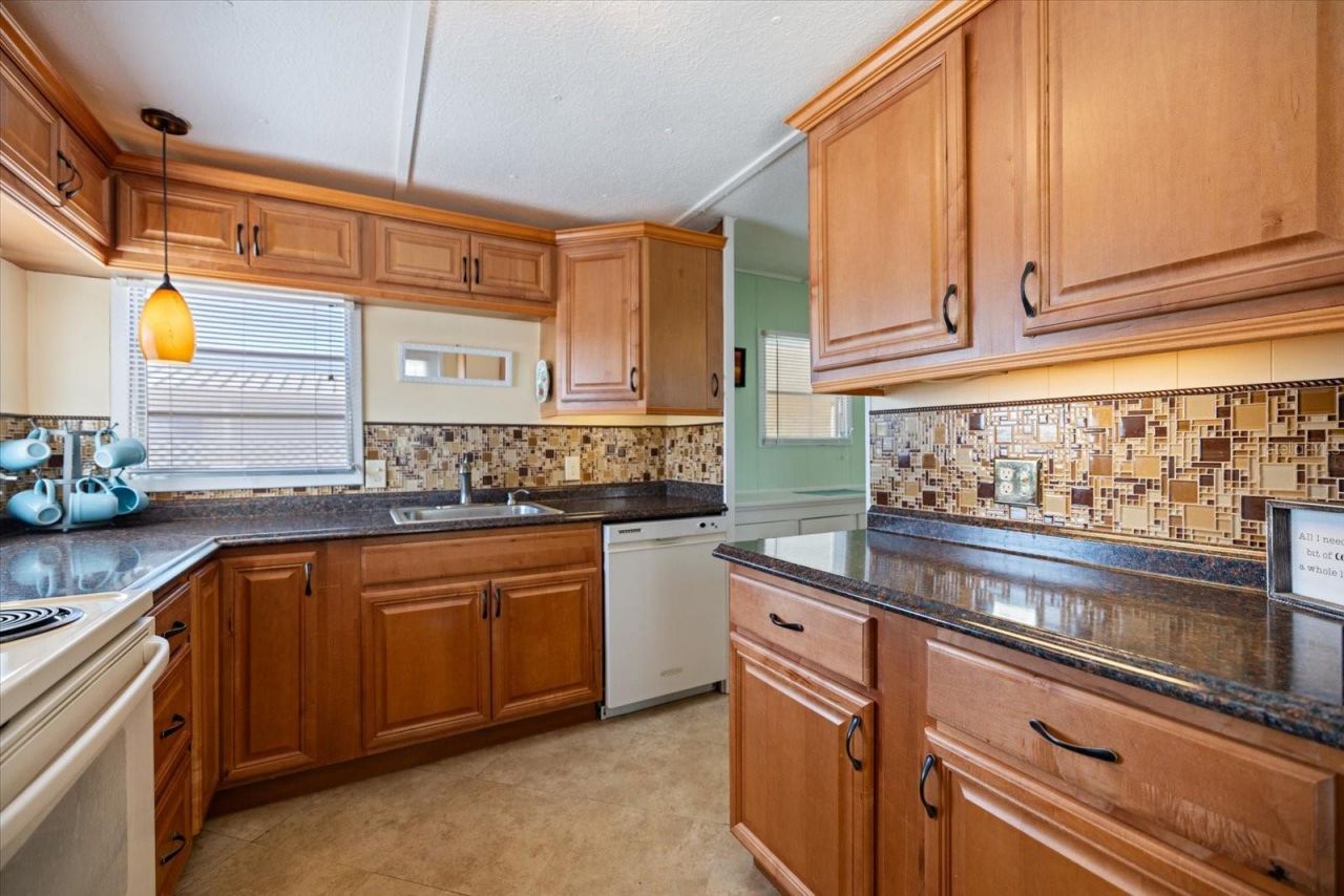 251 Southwinds Drive, Sarasota, FL 34231 Photo