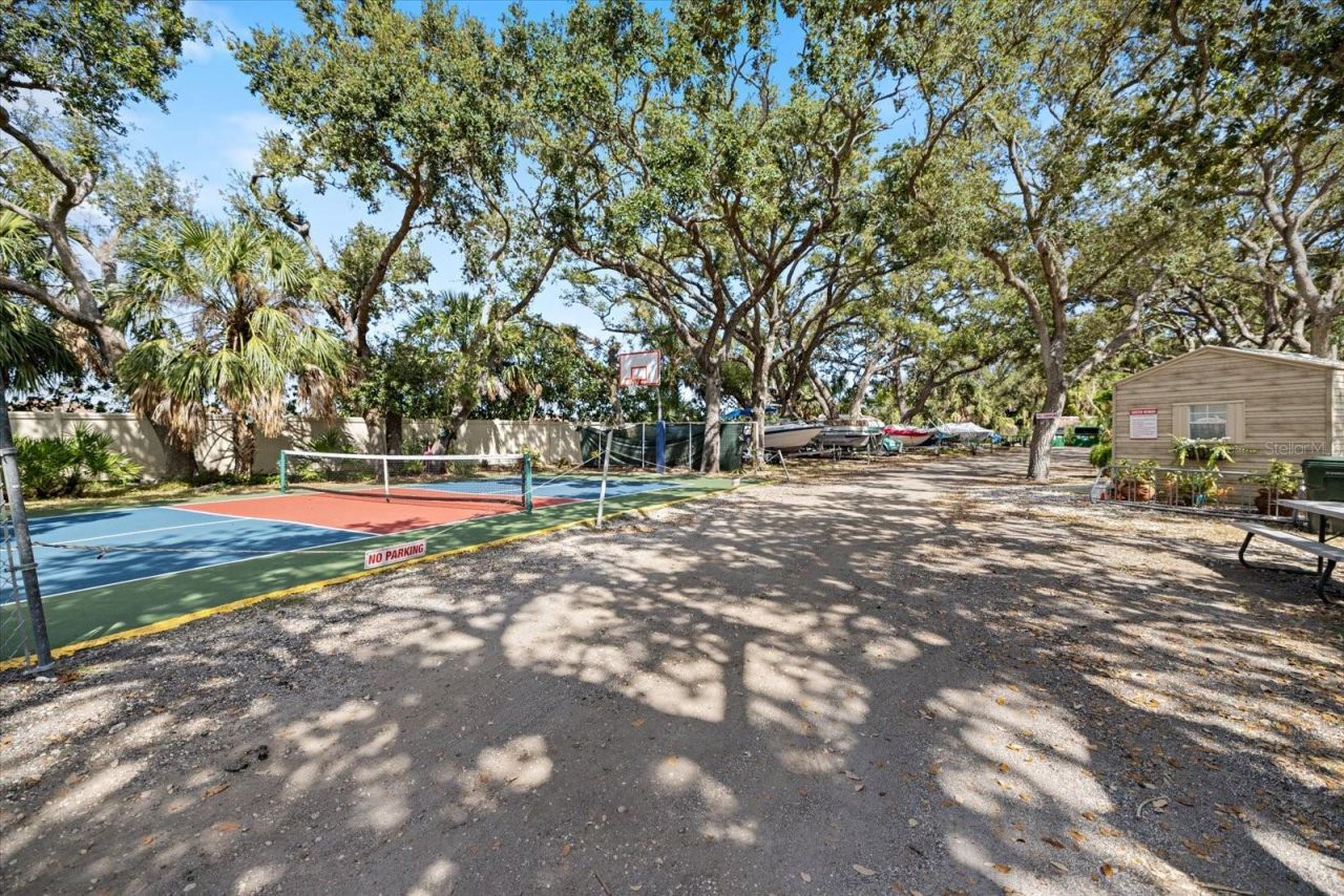 251 Southwinds Drive, Sarasota, FL 34231 Photo