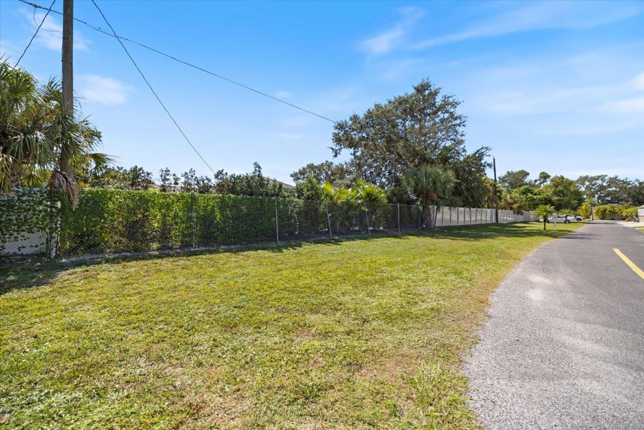 251 Southwinds Drive, Sarasota, FL 34231 Photo