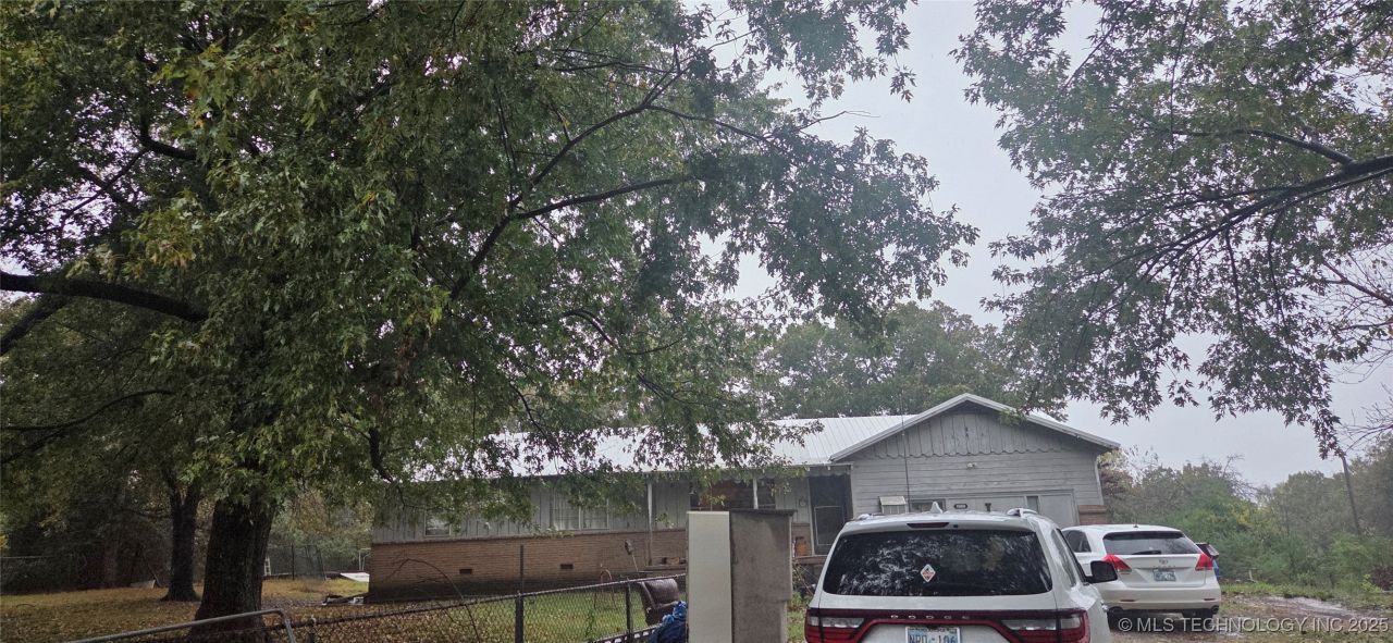 11600 S 257th East Avenue, Coweta, OK 74429 Main Photo