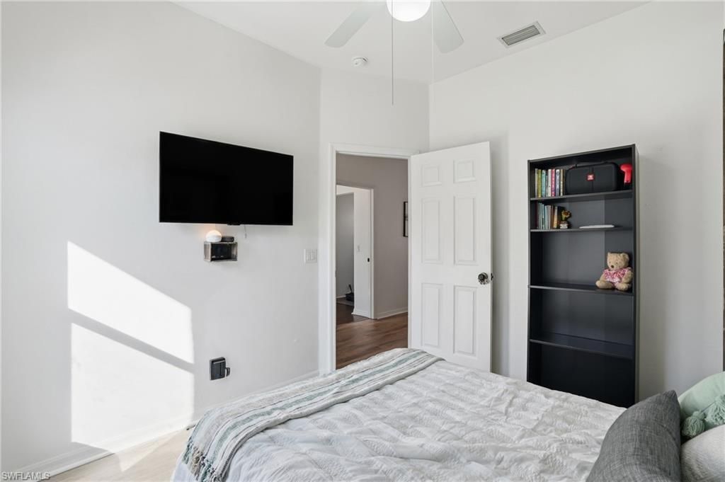 10733 Rio Mar Cir, Estero, FL 33928 Photo