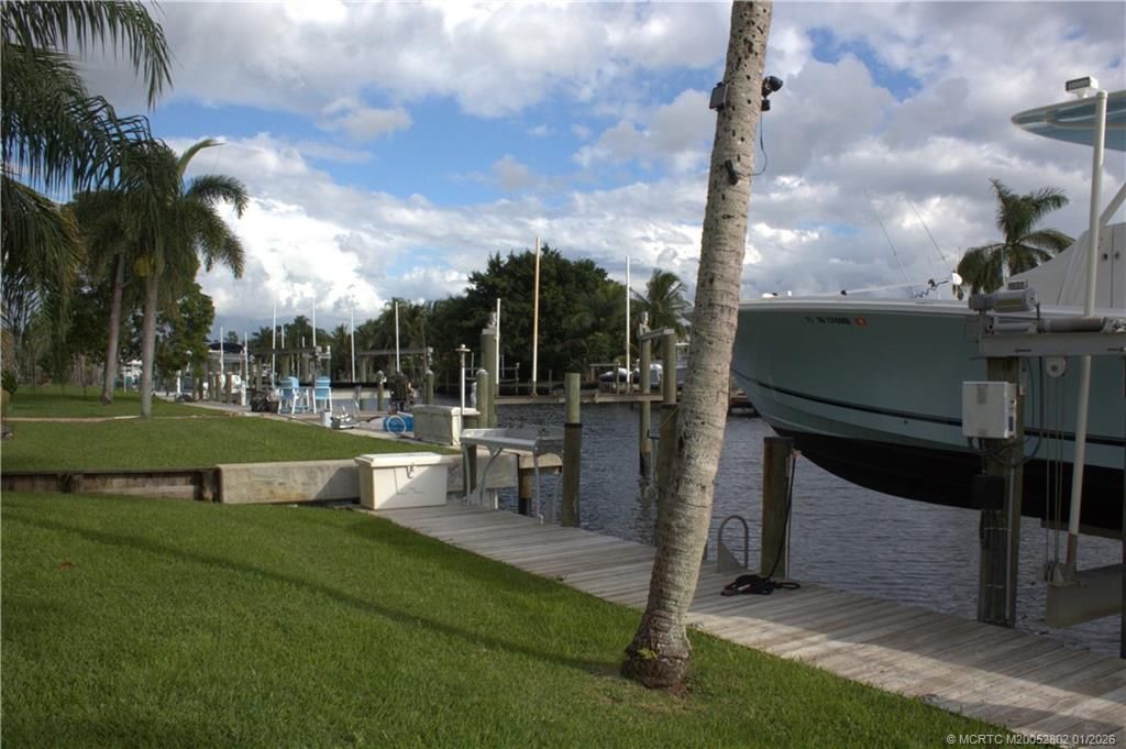 2744 NW Howard Creek Lane, Stuart, FL 34994 Photo