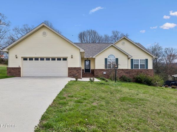 124 Huntington Lane, Heiskell, TN 37754