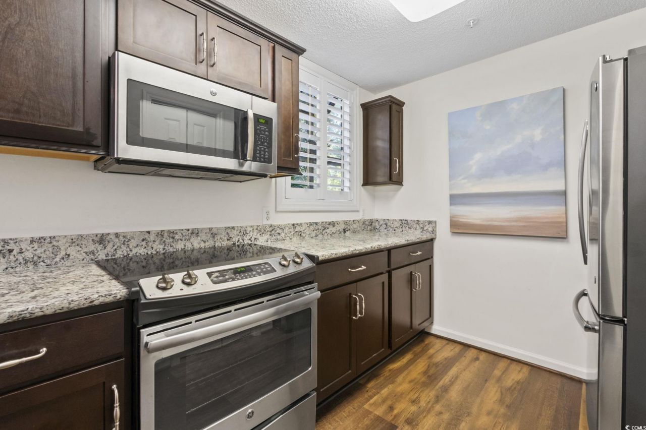 1401 Lighthouse Dr. Photo 13