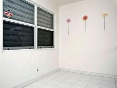 300 Layne Boulevard, Unit 215, Hallandale Beach, FL 33009 Photo