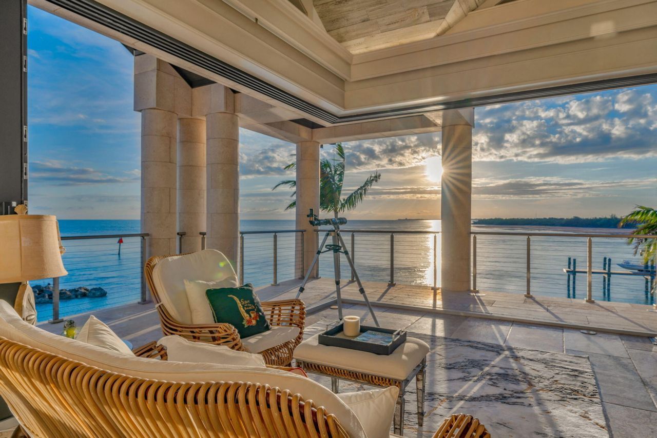 201 W Seaview Drive, Duck, FL 33050 Photo