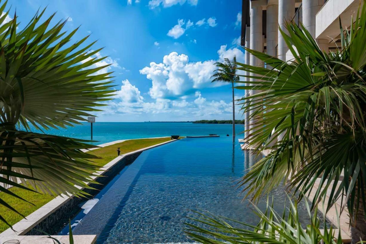 201 W Seaview Drive, Duck, FL 33050 Photo