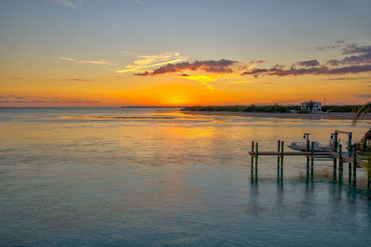 201 W Seaview Drive, Duck, FL 33050 Photo