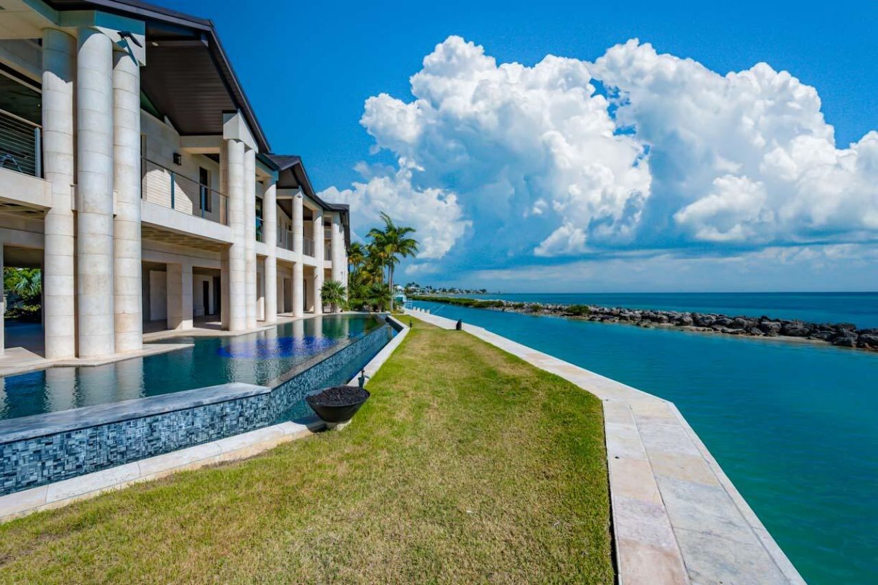 201 W Seaview Drive, Duck, FL 33050 Photo