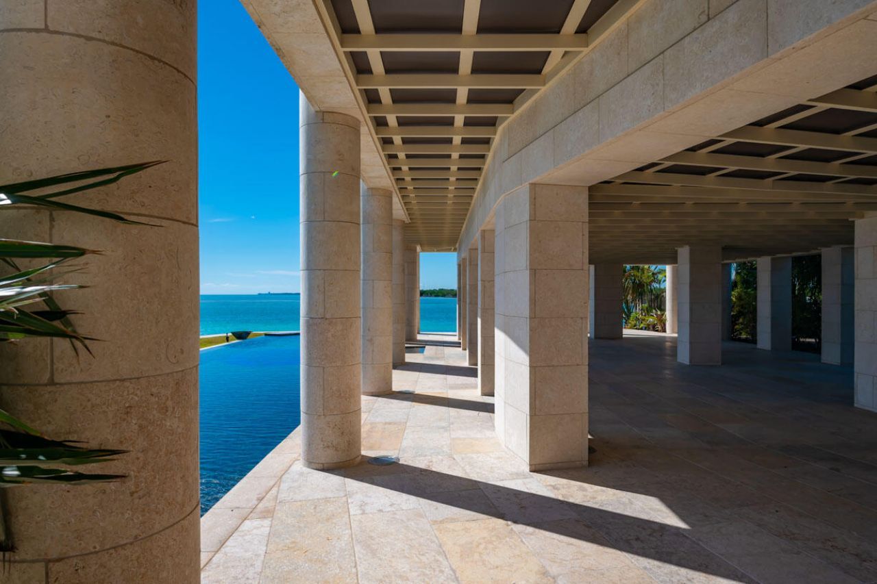 201 W Seaview Drive, Duck, FL 33050 Photo