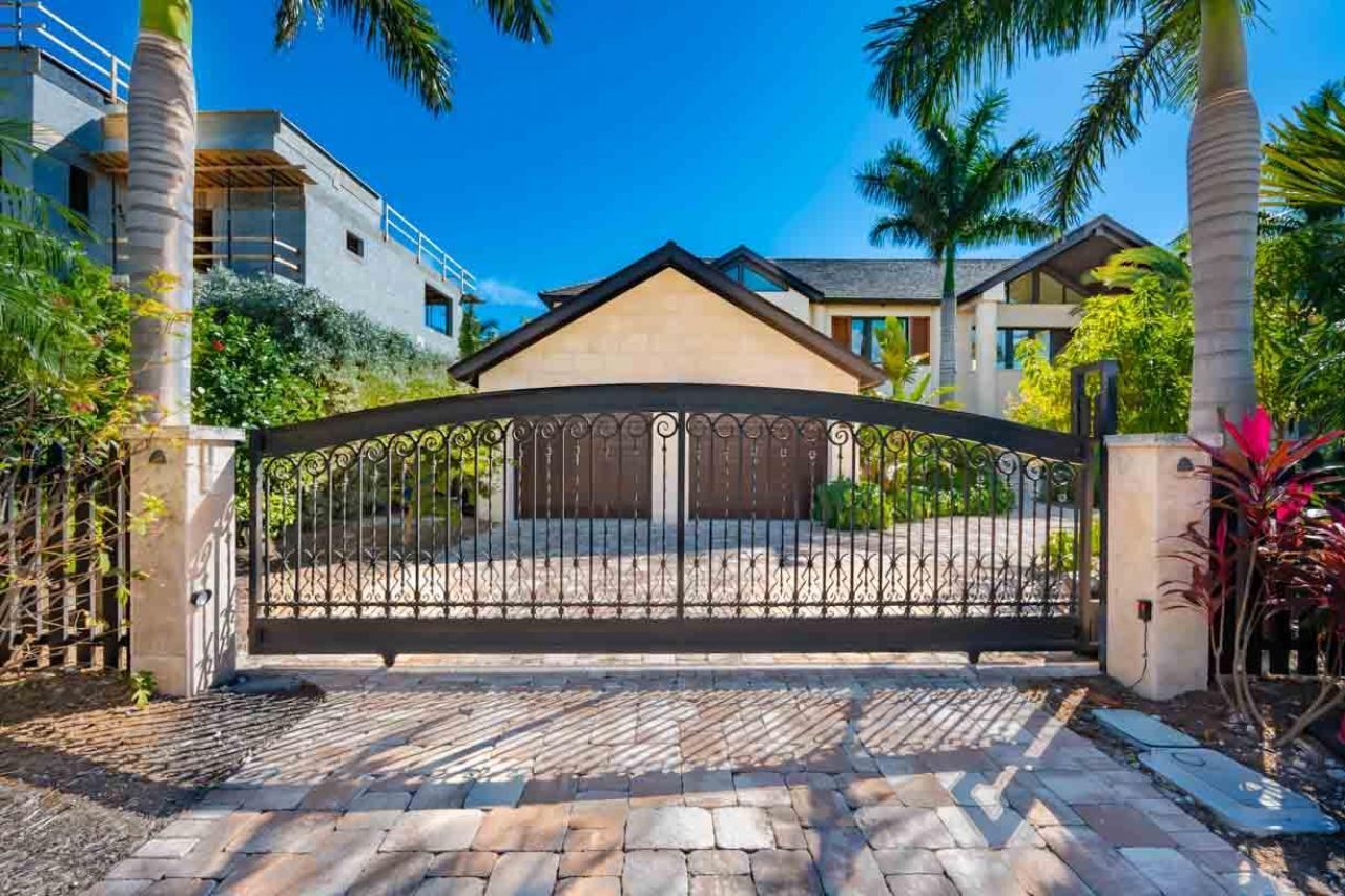 201 W Seaview Drive, Duck, FL 33050 Photo