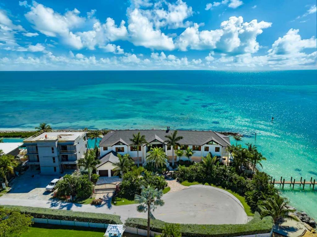 201 W Seaview Drive, Duck, FL 33050 Photo