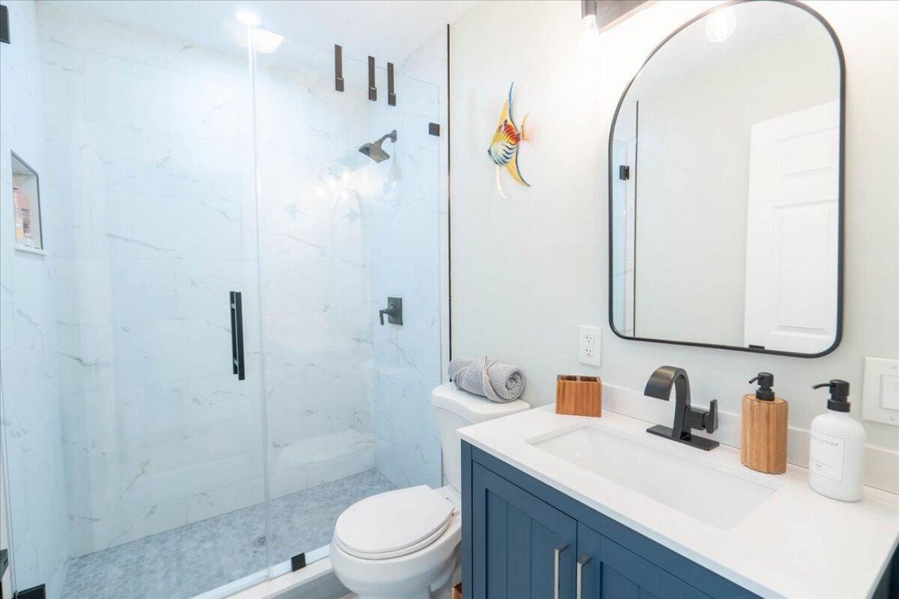 331 N Anglers Drive, Marathon, FL 33050 Photo