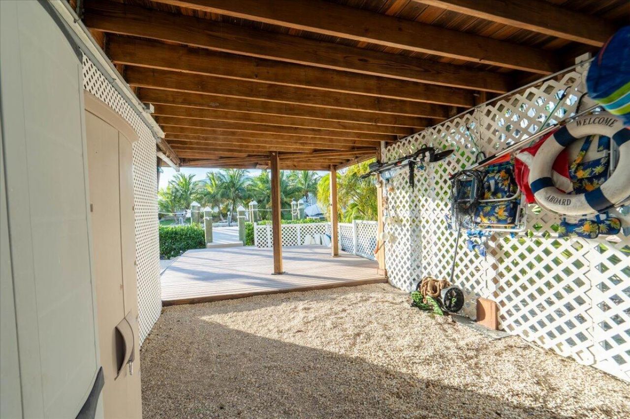 331 N Anglers Drive, Marathon, FL 33050 Photo