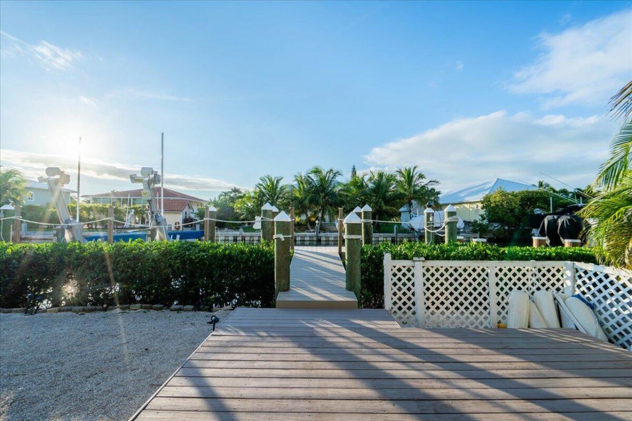 331 N Anglers Drive, Marathon, FL 33050 Photo