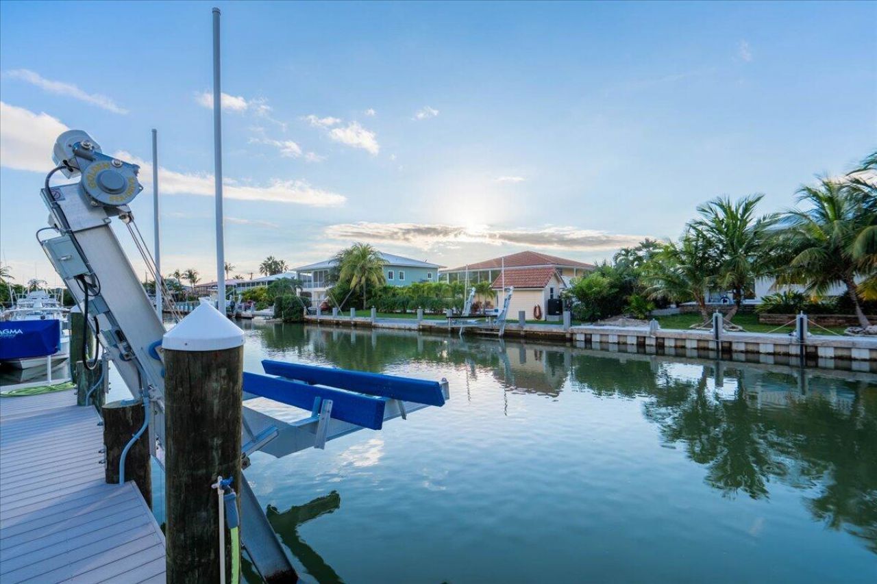 331 N Anglers Drive, Marathon, FL 33050 Photo