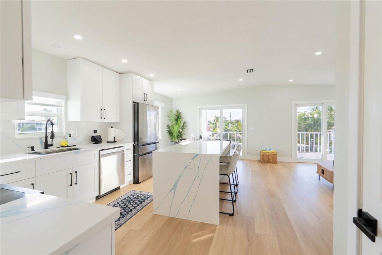 331 N Anglers Drive, Marathon, FL 33050 Photo