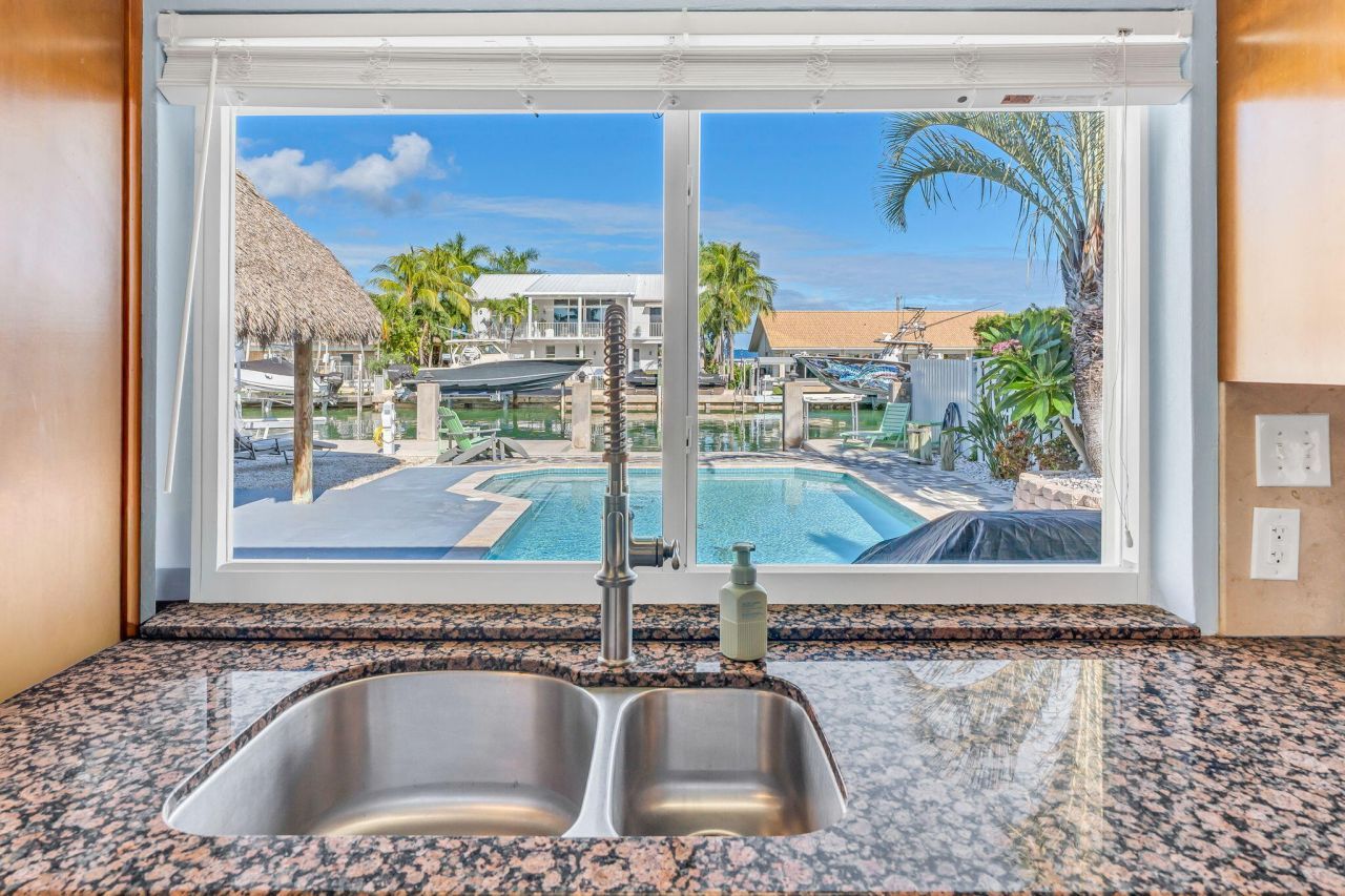 600 12th Street, Key Colony, FL 33051 Photo