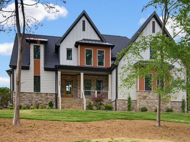 1123 Dovefield Lane, Youngsville, NC 27596