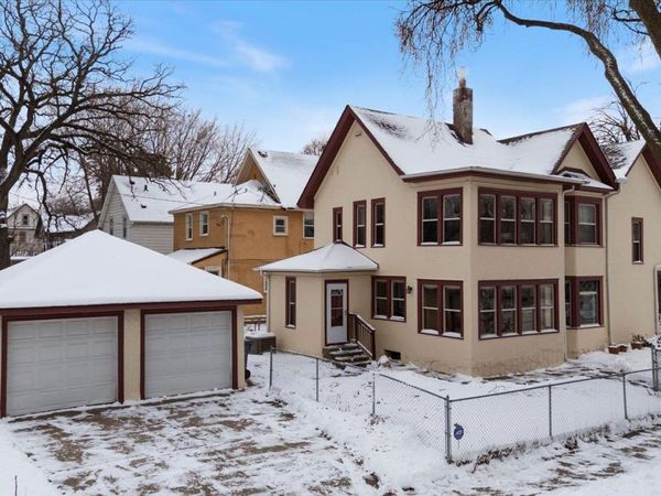 1001 26th Avenue NE, Minneapolis, MN 55418