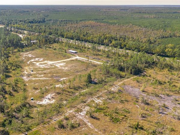 000 NE US HWY 301, HAWTHORNE, FL 32640