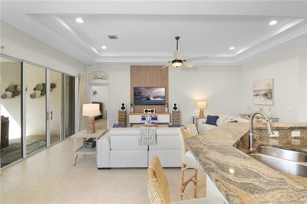 1792 NW Old Oak Terrace, Jensen Beach, FL 34957 Photo