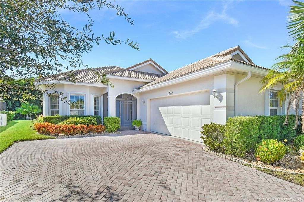 1792 NW Old Oak Terrace, Jensen Beach, FL 34957 Photo