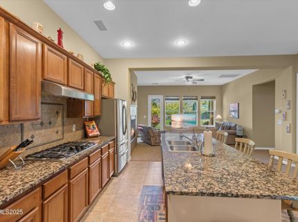 10900 Serratina Drive, Reno, NV 89521 Photo