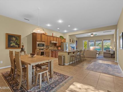 10900 Serratina Drive, Reno, NV 89521 Photo