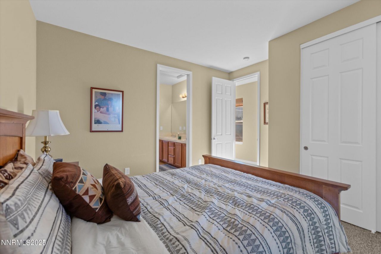 10900 Serratina Drive, Reno, NV 89521 Photo