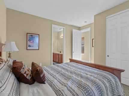 10900 Serratina Drive, Reno, NV 89521 Photo