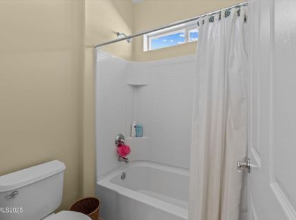 10900 Serratina Drive, Reno, NV 89521 Photo