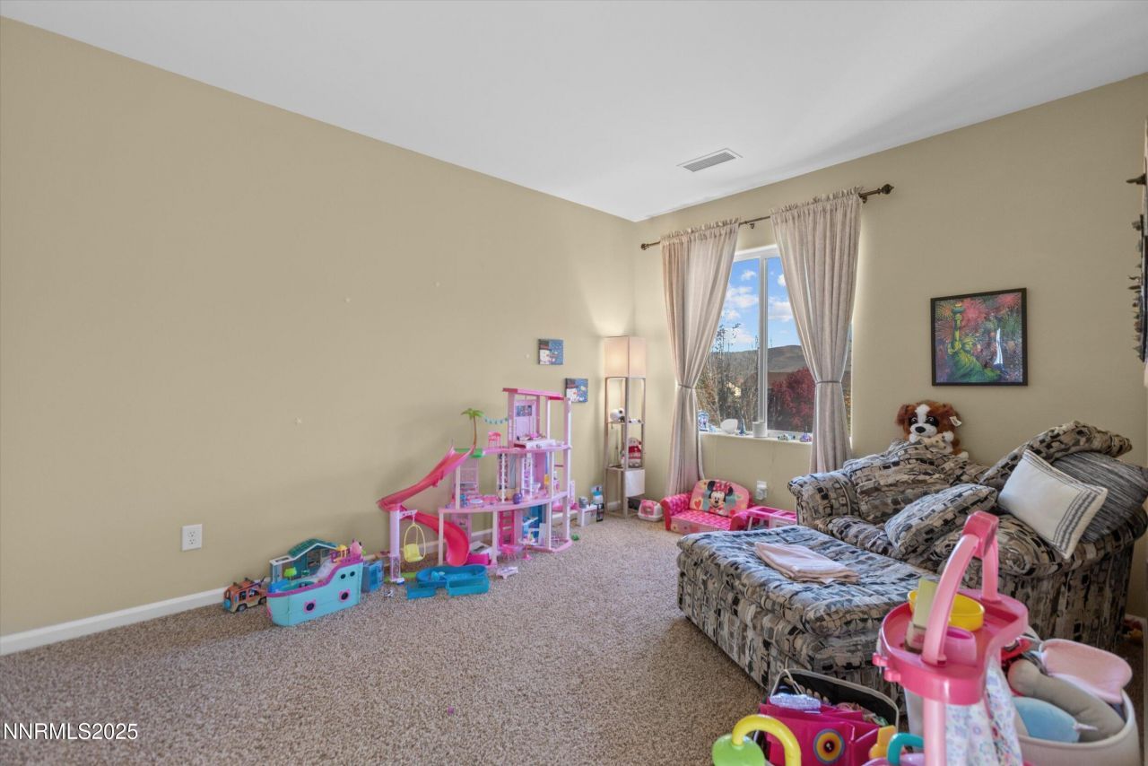 10900 Serratina Drive, Reno, NV 89521 Photo
