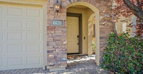 10900 Serratina Drive, Reno, NV 89521 Photo